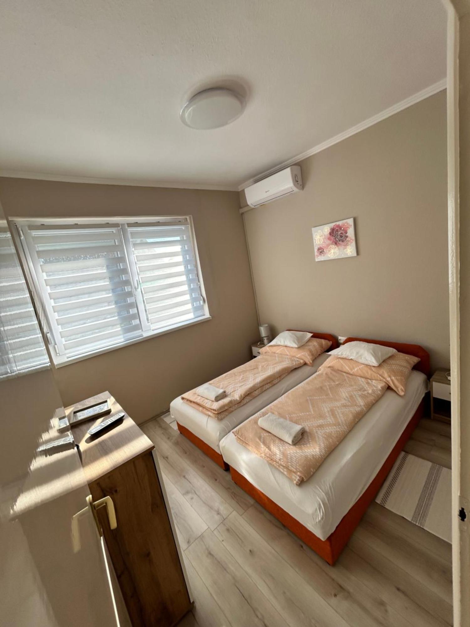 Kisvirag Apartman Hajduszoboszlo Exterior photo